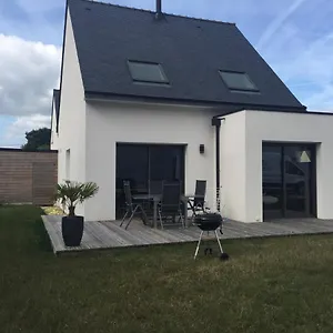 Maison Moderne , Le Hézo France